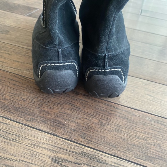 Black Suede Boots with White Stitching - Picture 4 of 7